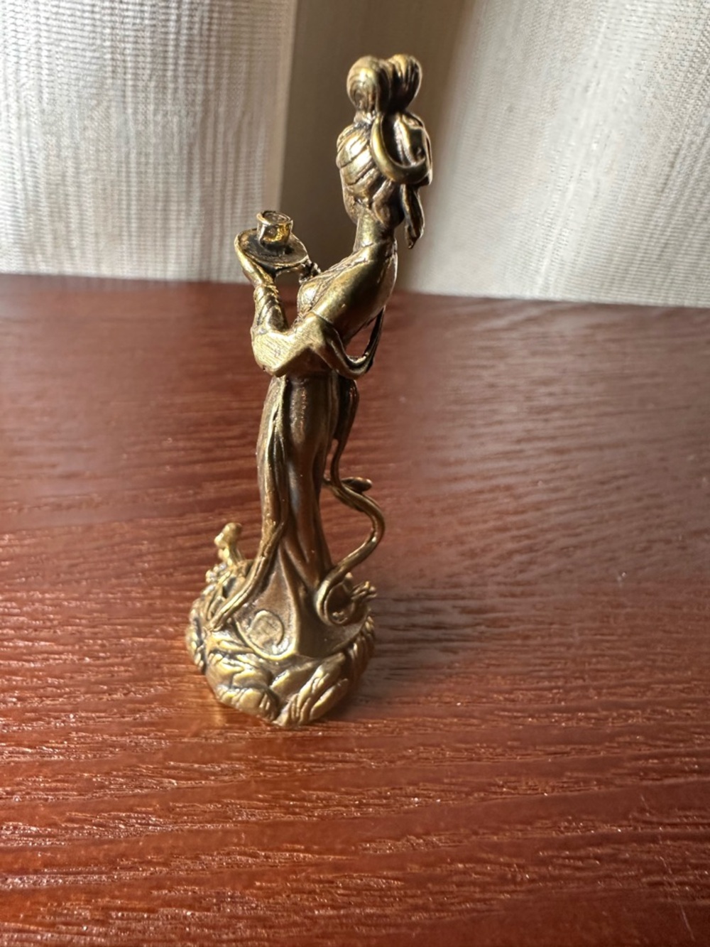 Mini Brass Collectible Figurine Tea Goddess Holding Tea Cup, Vintage Style - Picture 6 of 15